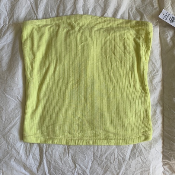 NWT Yellow Crop Top - Picture 1 of 4